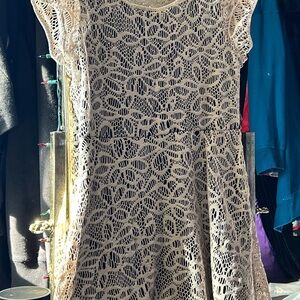 Elegant Lace Mini Dress - Cream
